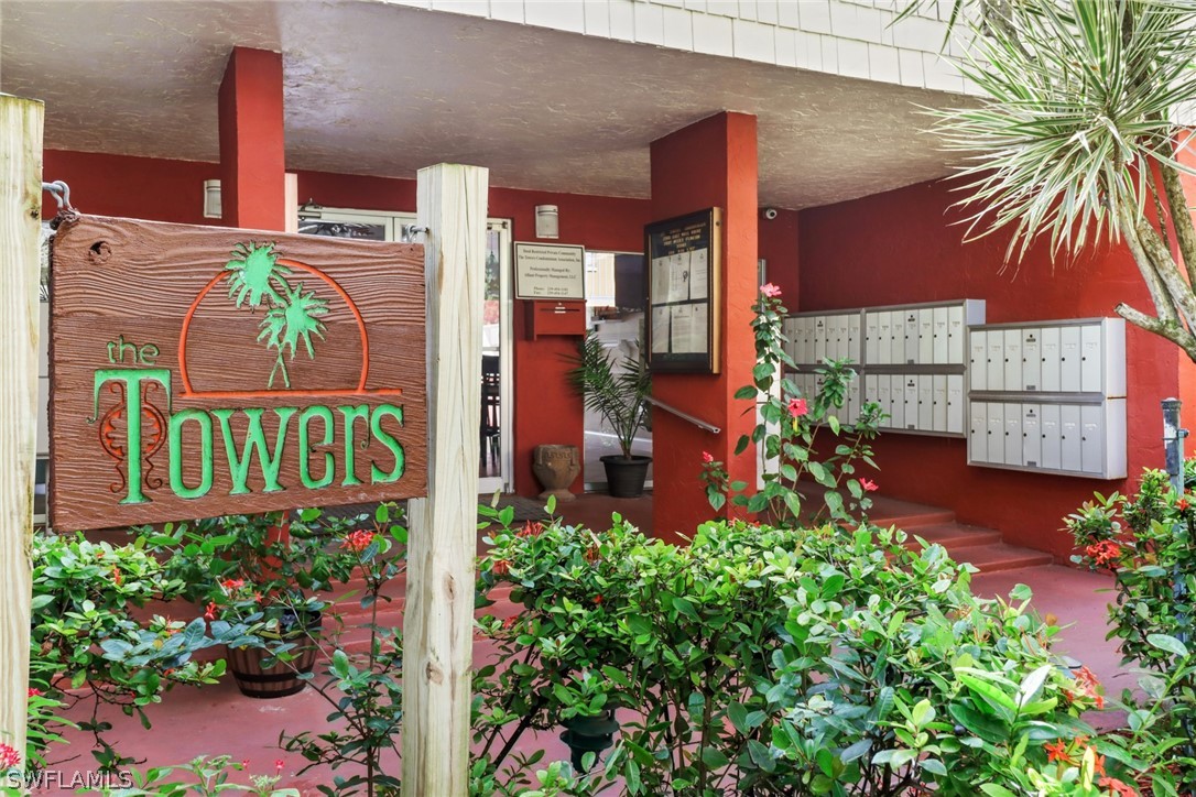 2366 E. Mall Dr Unit Apt. 101, Fort Myers, FL 33901