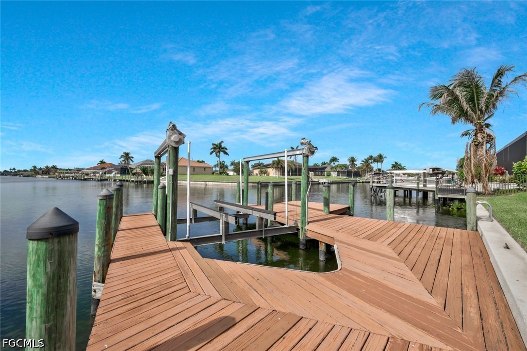 Dock