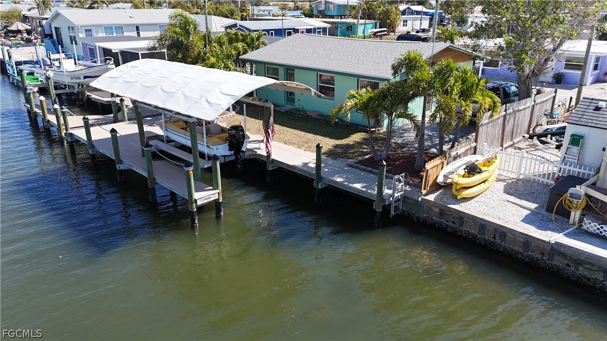 Dock