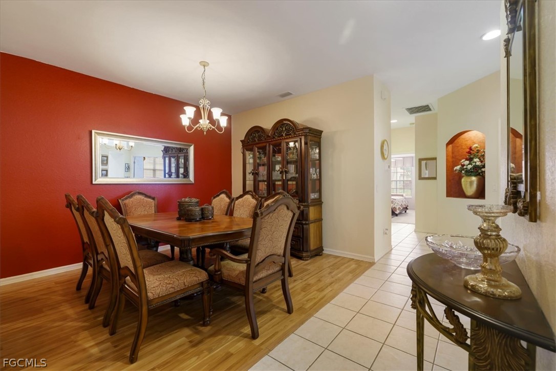 DiningArea