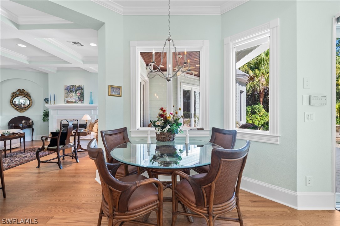DiningArea