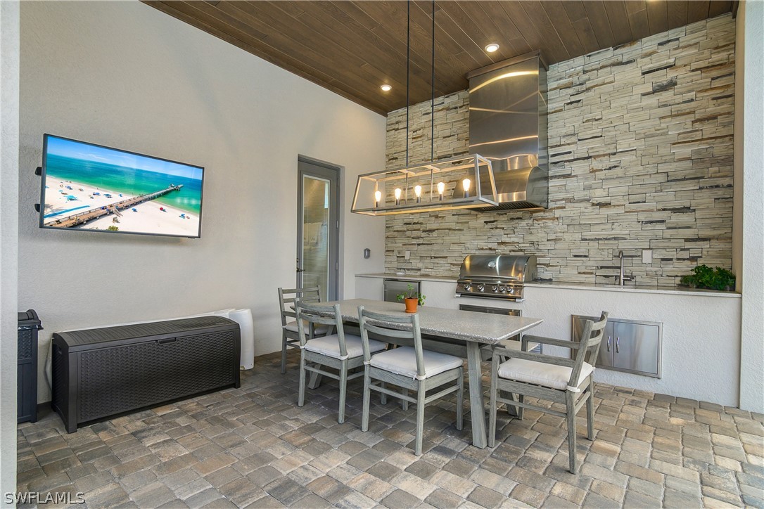 DiningArea