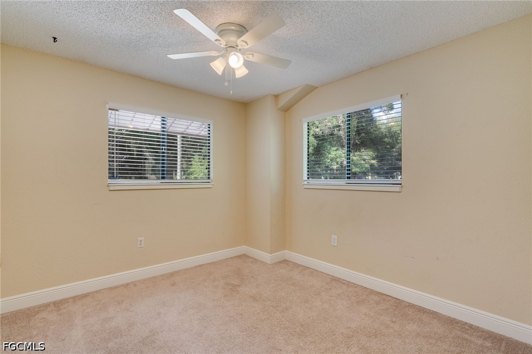 4613 Orange River Loop, Fort Myers, FL 33905