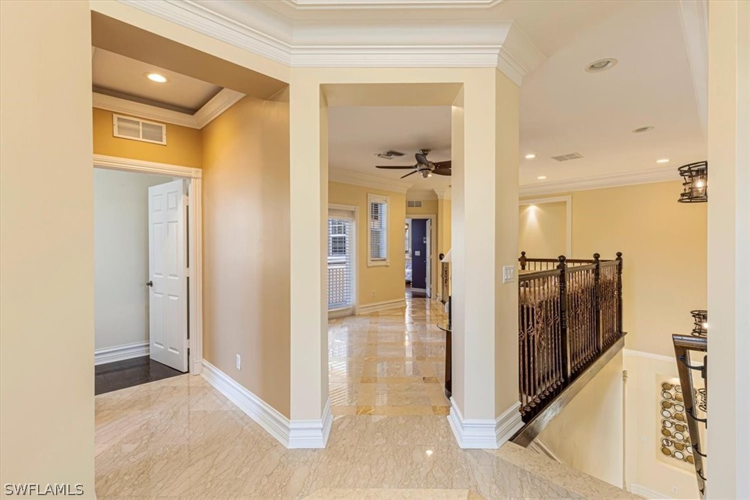 2135 Par, Naples, FL 34120