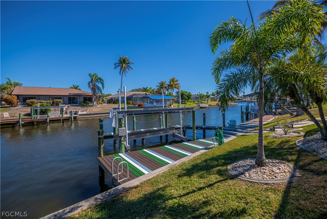 Dock