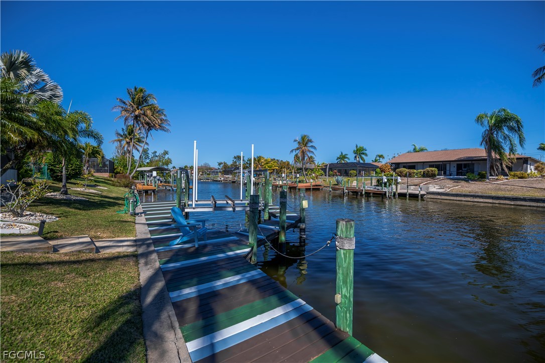 Dock