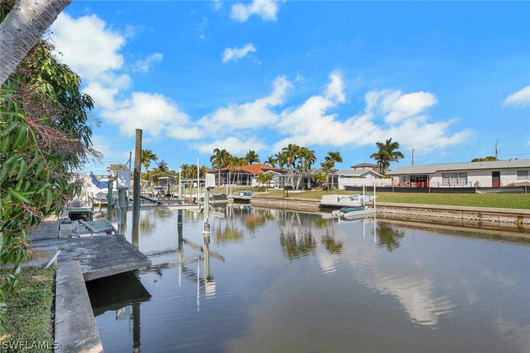 Dock