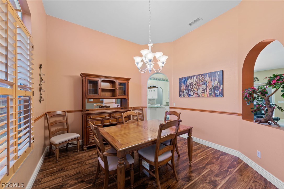 DiningArea