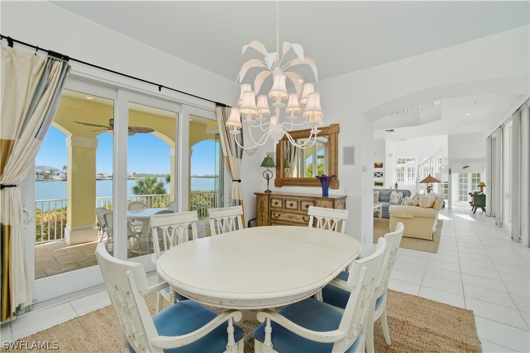 DiningArea