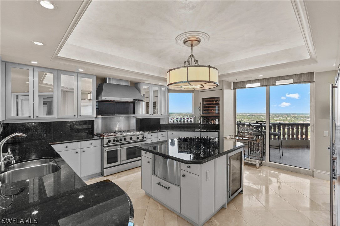 4875 Pelican Colony Unit 2004, Bonita Springs, FL 34134