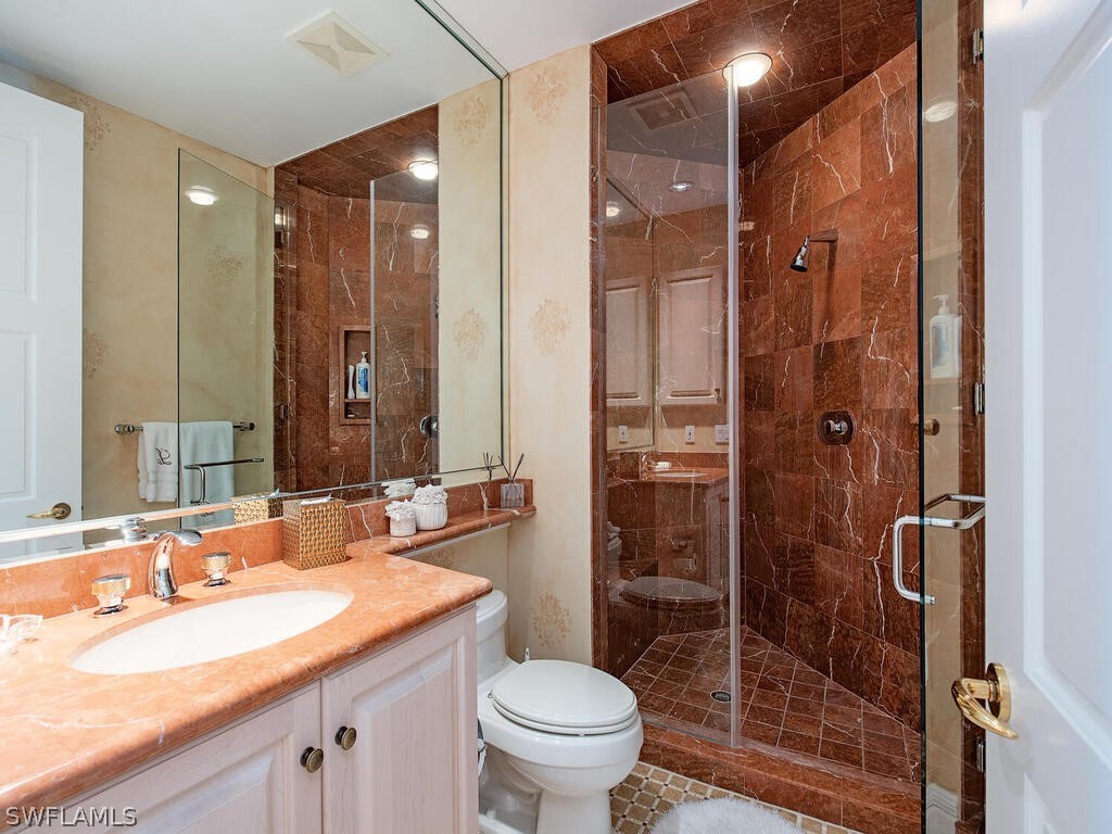4101 Gulf Shore Unit 8n, Naples, FL 34103