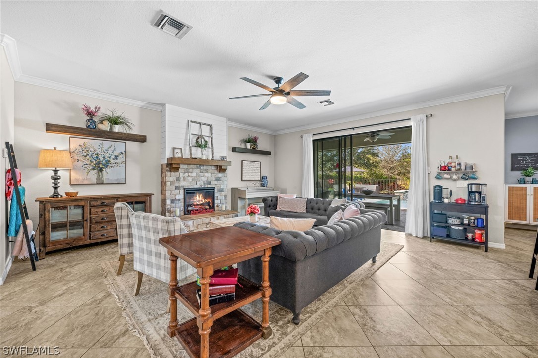 FamilyRoom