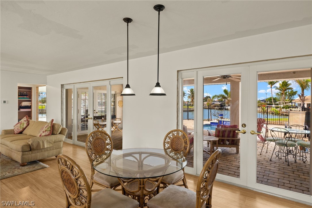 DiningArea