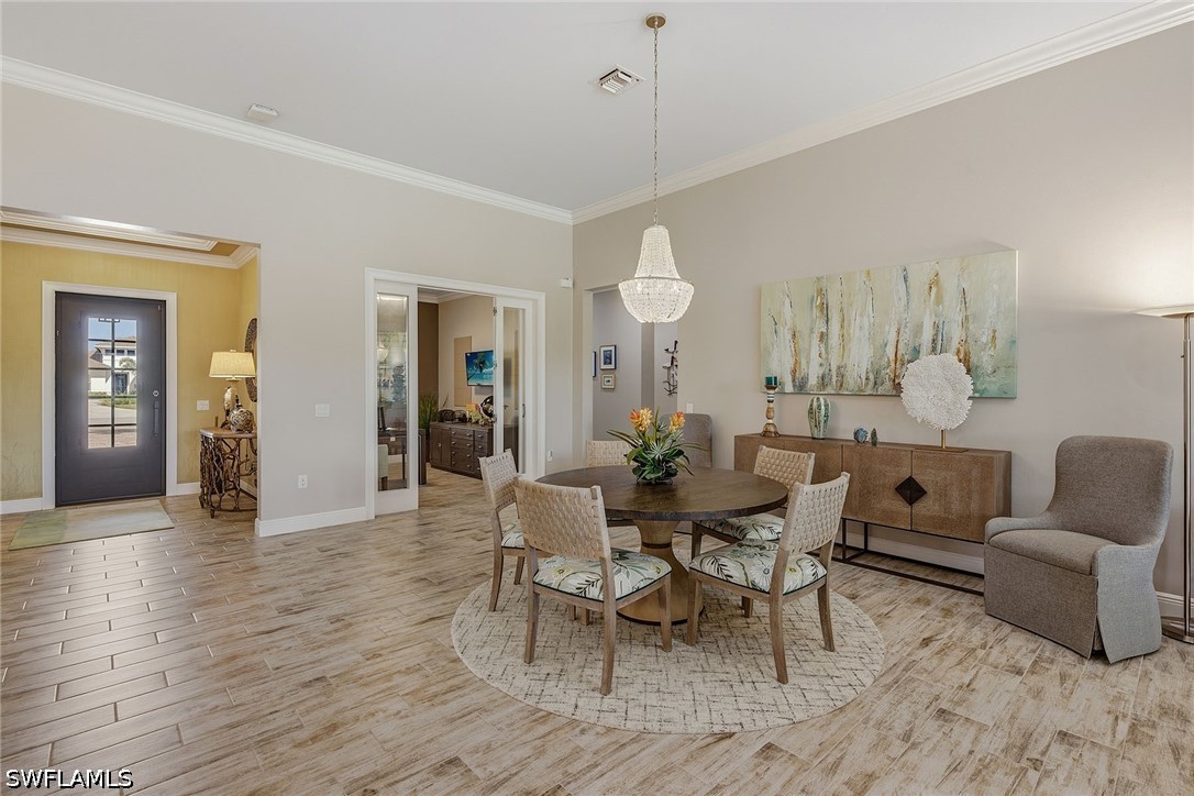 DiningArea