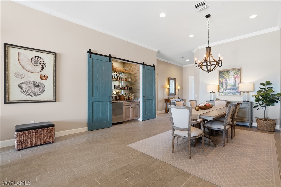 DiningArea