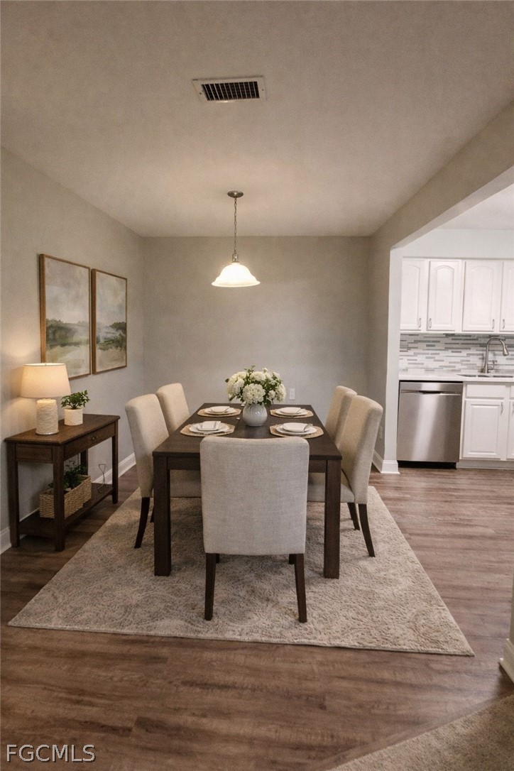 DiningArea