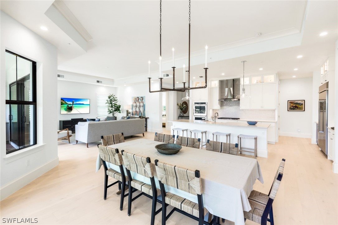 DiningArea