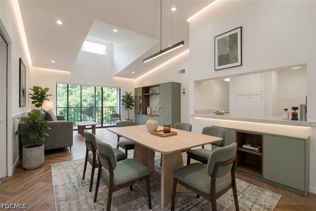 DiningArea