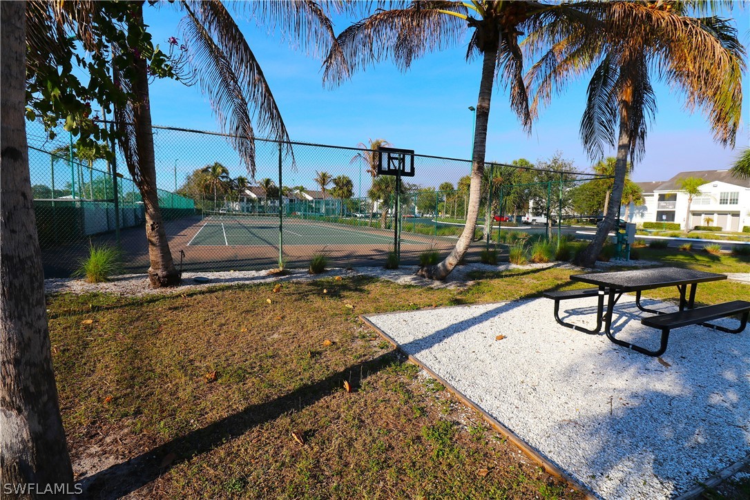 142 Santa Clara Unit 5, Naples, FL 34104