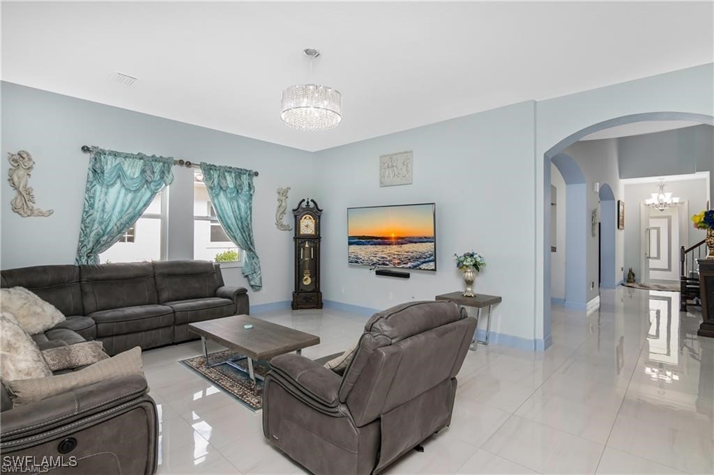 2181 Vardin, Naples, FL 34120