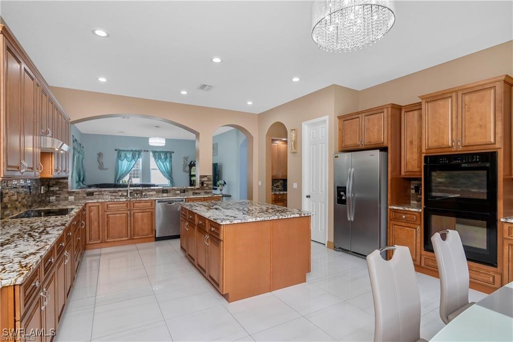 2181 Vardin, Naples, FL 34120