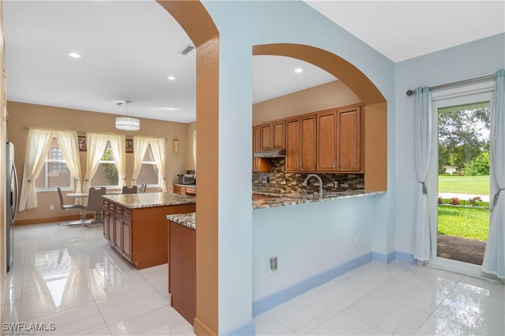 2181 Vardin, Naples, FL 34120
