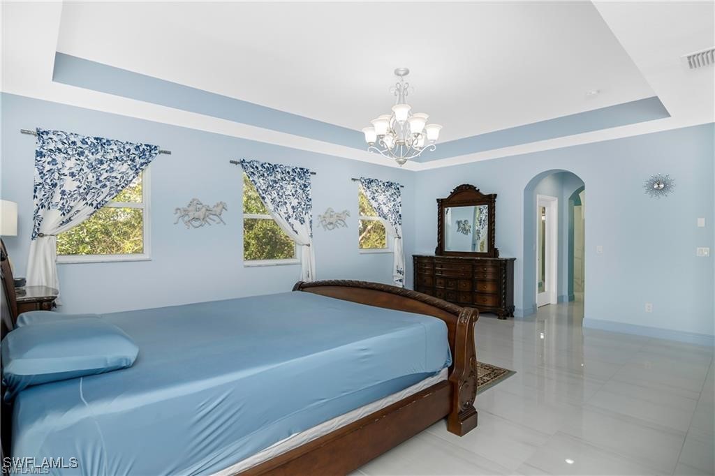2181 Vardin, Naples, FL 34120