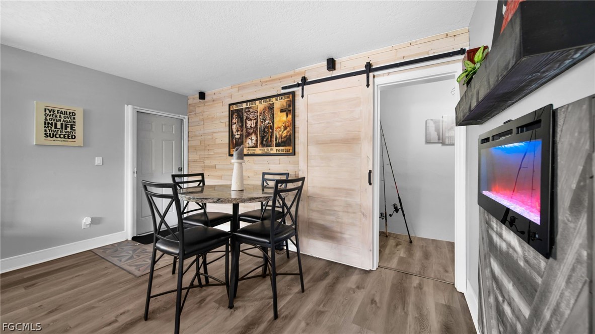 DiningArea
