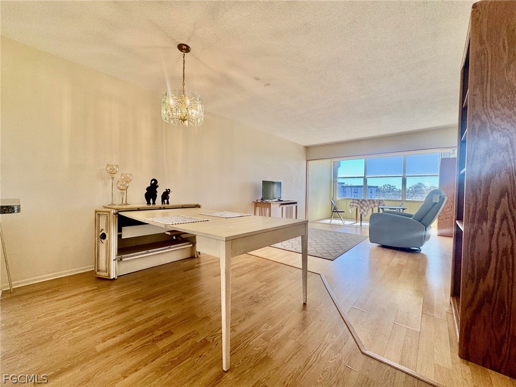 DiningArea