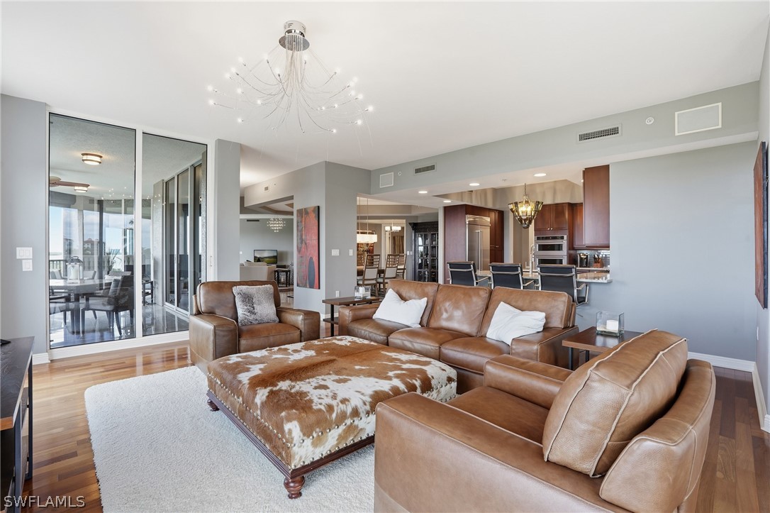 FamilyRoom