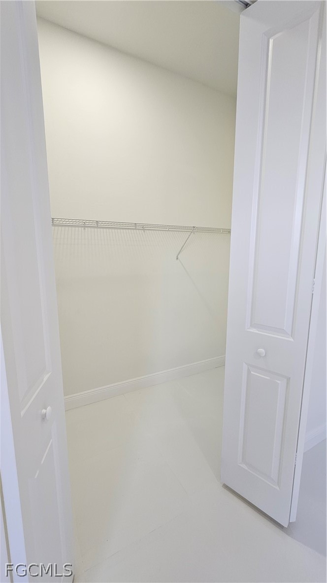 WalkInClosets
