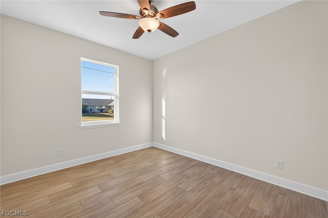 615 26th, Cape Coral, FL 33914
