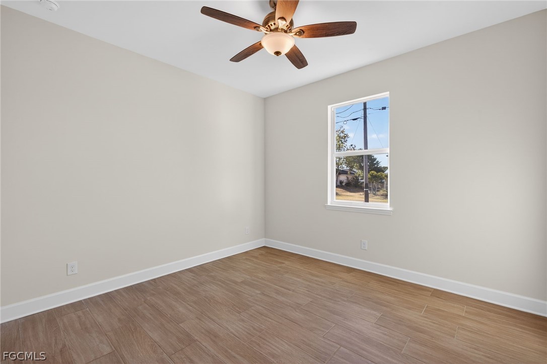 615 26th, Cape Coral, FL 33914
