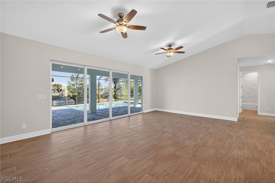 615 26th, Cape Coral, FL 33914