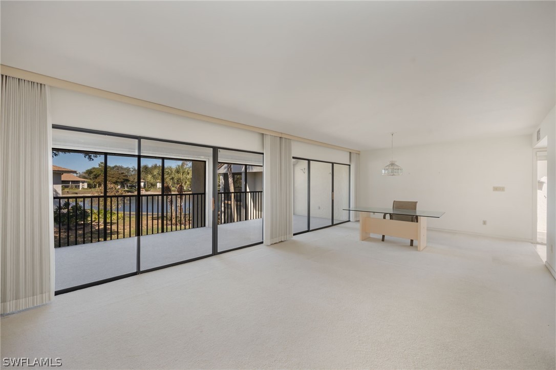 517 Lake Louise Unit 201, Naples, FL 34110