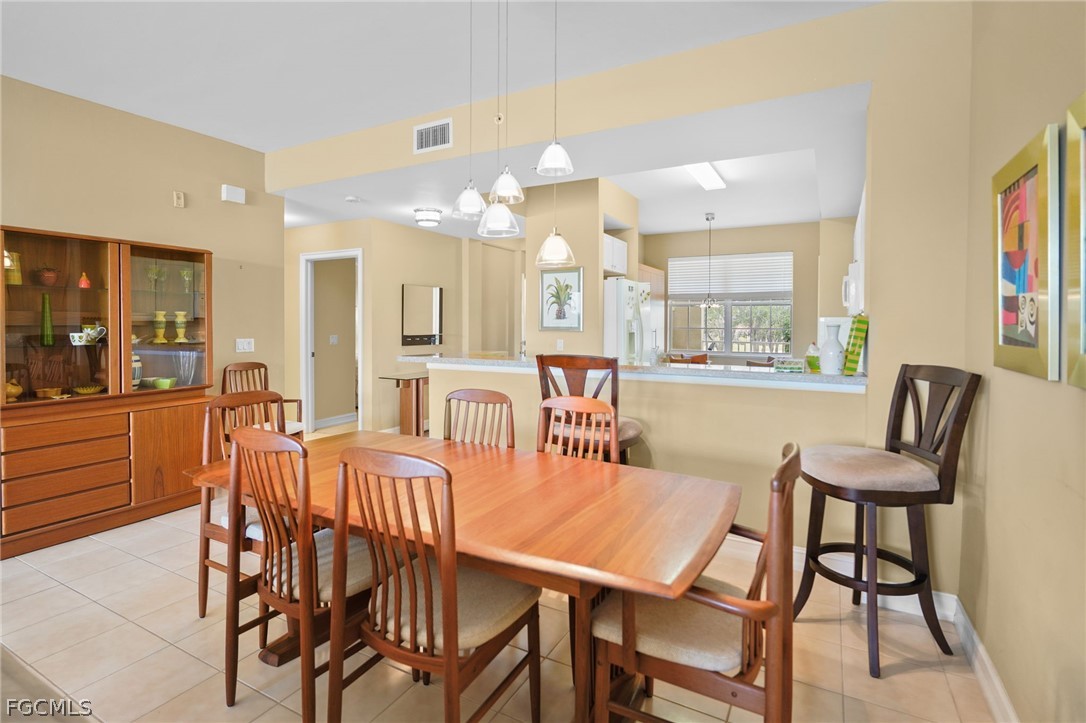 DiningArea