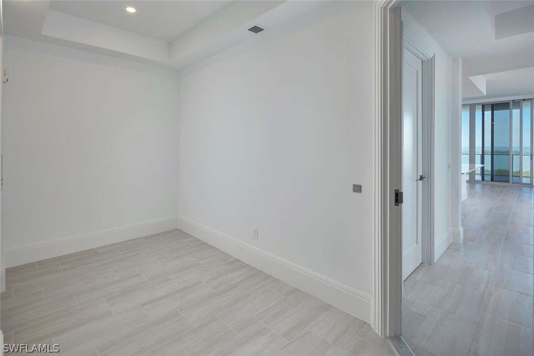 4810 Pelican Colony Unit 2102, Bonita Springs, FL 34134