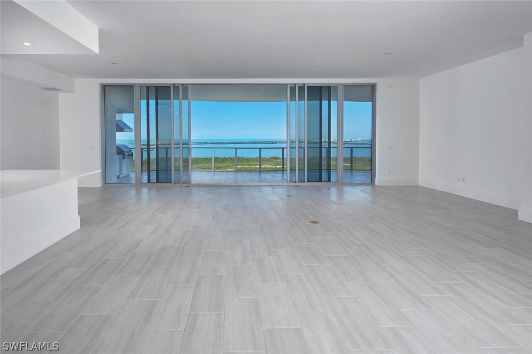 4810 Pelican Colony Unit 2102, Bonita Springs, FL 34134