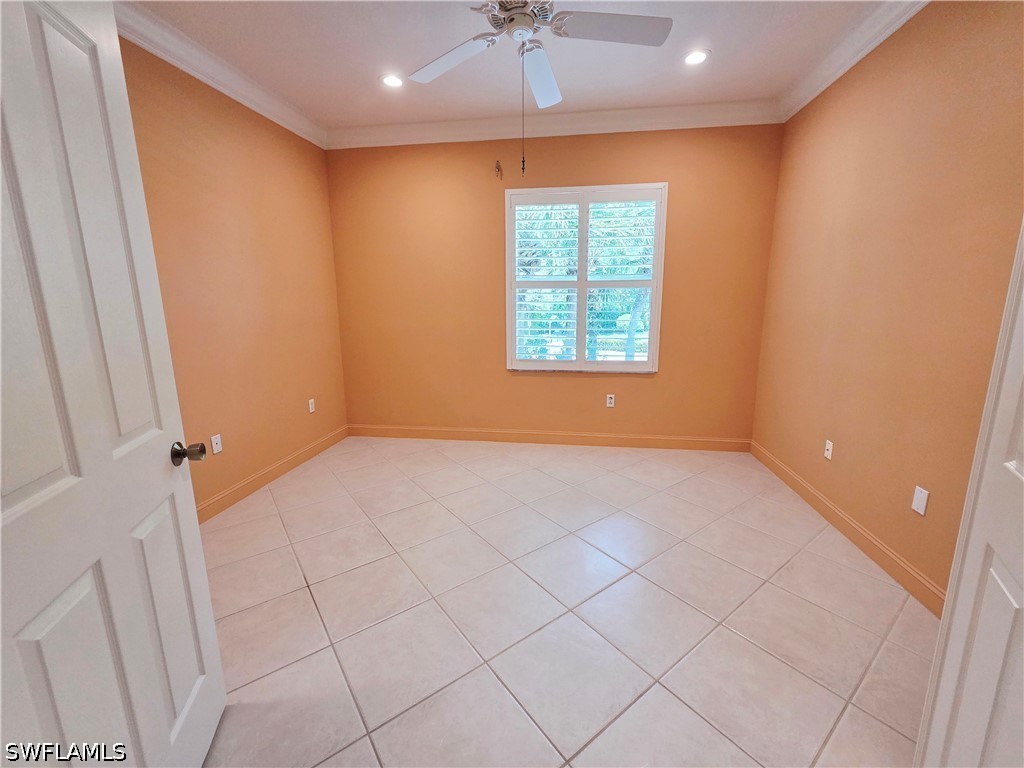 6775 Huntington Lakes Unit 202, Naples, FL 34119