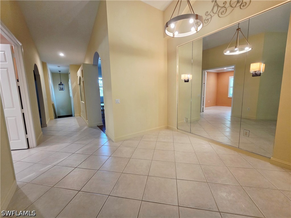 6775 Huntington Lakes Unit 202, Naples, FL 34119