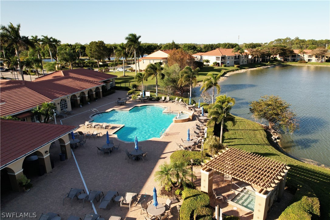 6775 Huntington Lakes Unit 202, Naples, FL 34119