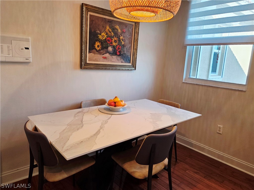 DiningArea