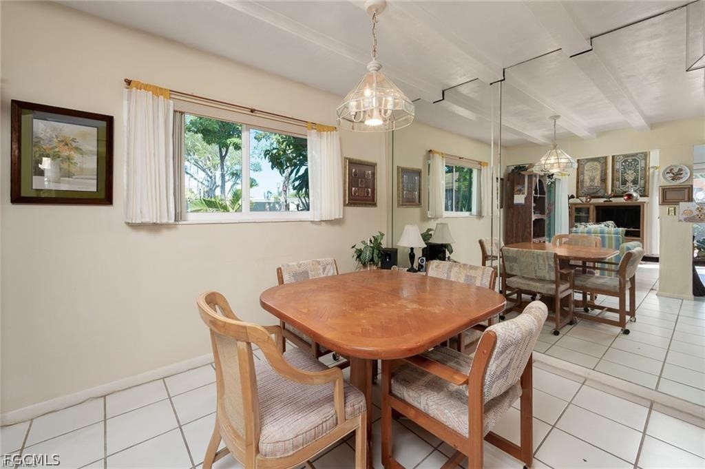 DiningArea