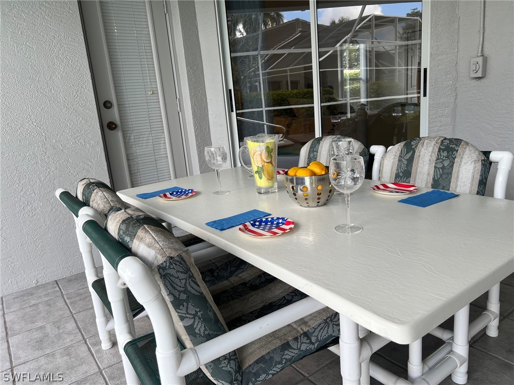 DiningArea