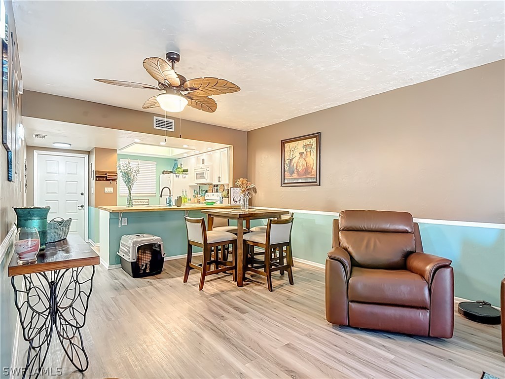 DiningArea