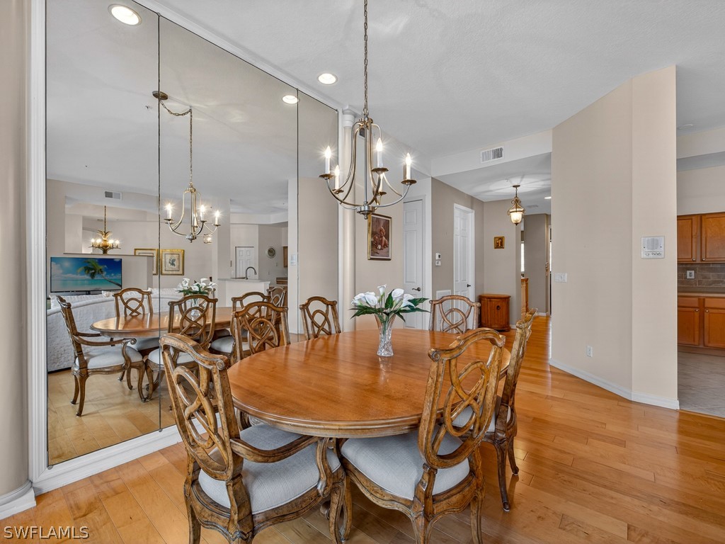 DiningArea