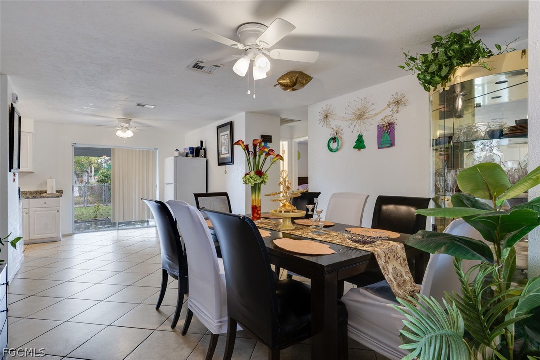 DiningArea