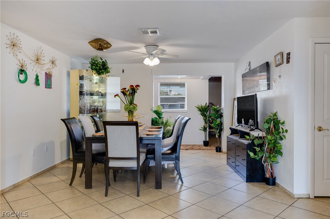 DiningArea