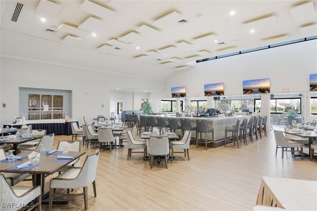 DiningArea