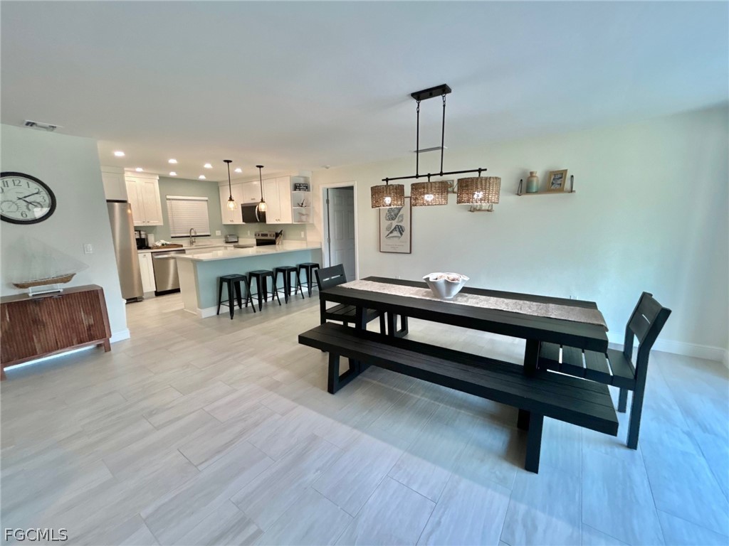 DiningArea